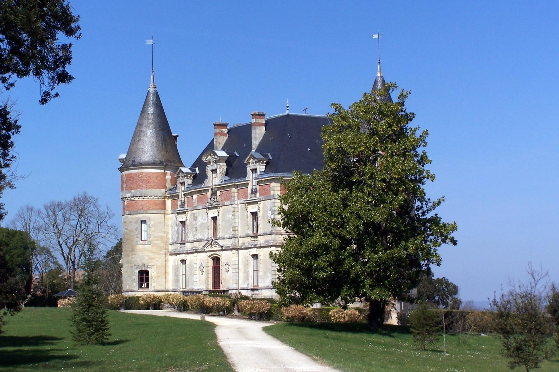 chateau de rayne vigneau